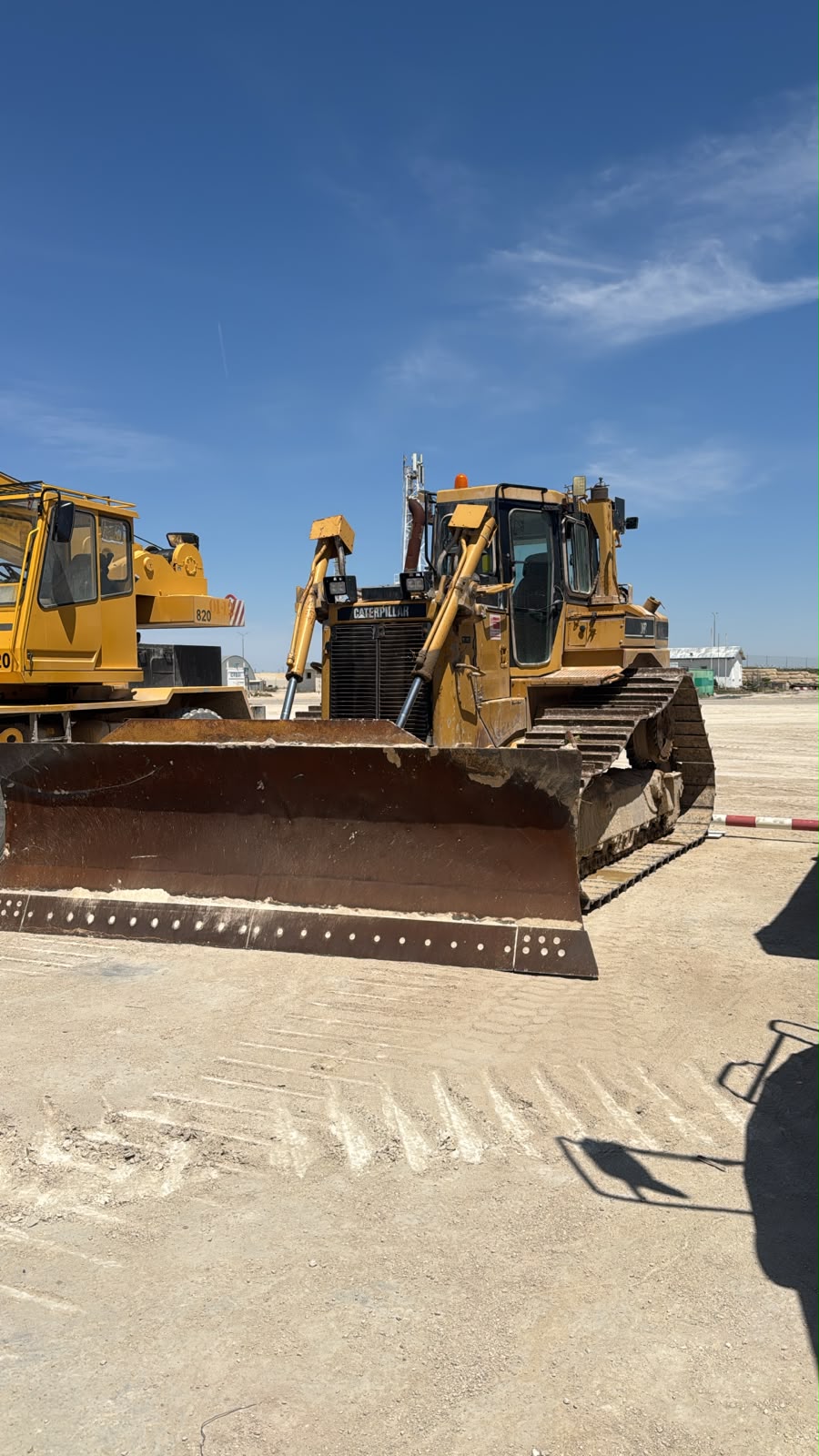 Бульдозер гусеничный CATERPILLAR D6 LGP